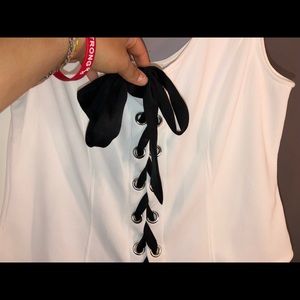 Forever 21 Tops - Tank top Forever 21 Tops - Tank top